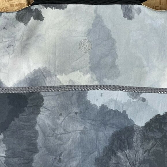 Lululemon Tank Top Women's Sz 4 Scoop Neck Racerback Athletic Workout Gray/Black - Picture 9 of 11